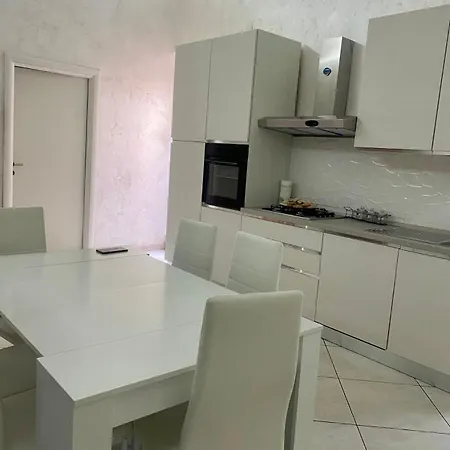 Holiday In Center Apartman Nápoly